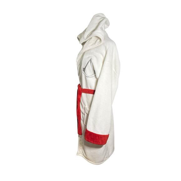 Assassin's Creed Serve the Light Plush Bathrobe Men OS Hooded Fleece Cosplay - Picture 3 of 9